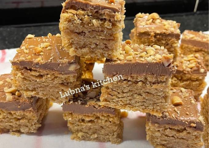 A picture of Peanut Butter Oatmeal Bars:.