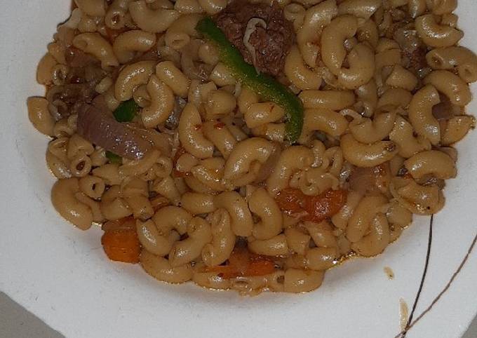 A picture of Authentic vegetable macaroni.