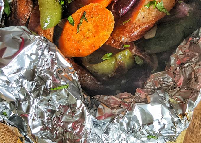 A picture of Sausage Veggie Foil Pack.