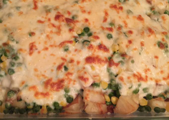 A picture of Vegetable Chicken with Bechamel Sauce.