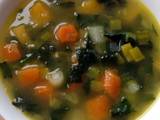 A picture of Vickys Chunky Winter Vegetable Broth, GF DF EF SF NF.