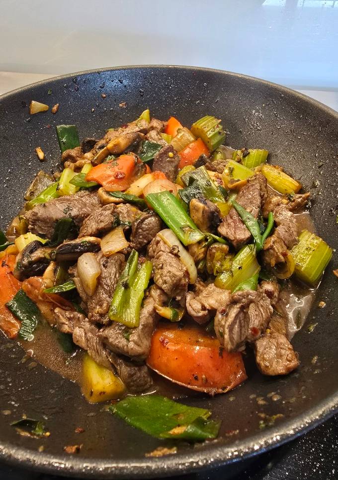 A picture of Beef Stir Fry.