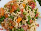 A picture of Pasta vegetables salad.