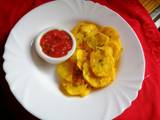 A picture of Potatoes bhajia with tomato-mango salsa dip.