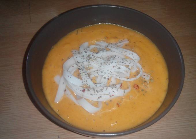 A picture of Low histamine vegetable cream soup.