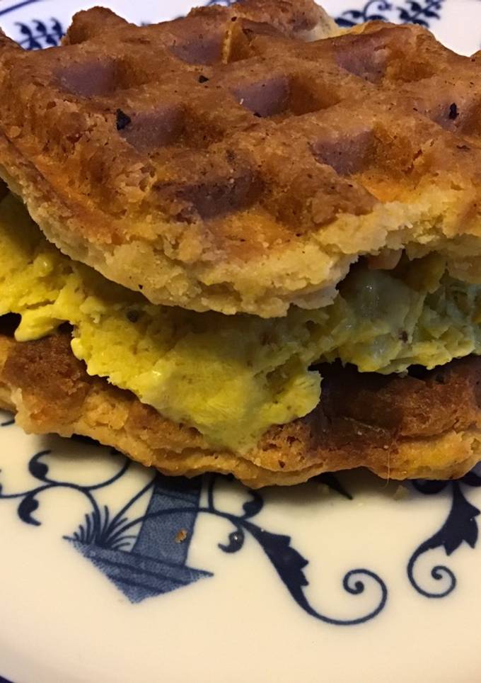 A picture of California Farm Saffron Ice Cream Sandwich.