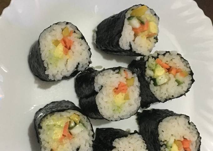 A picture of Vegetable Maki sushi.