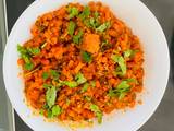 A picture of Gajjar tal nu shaak (carrot sesame curry).