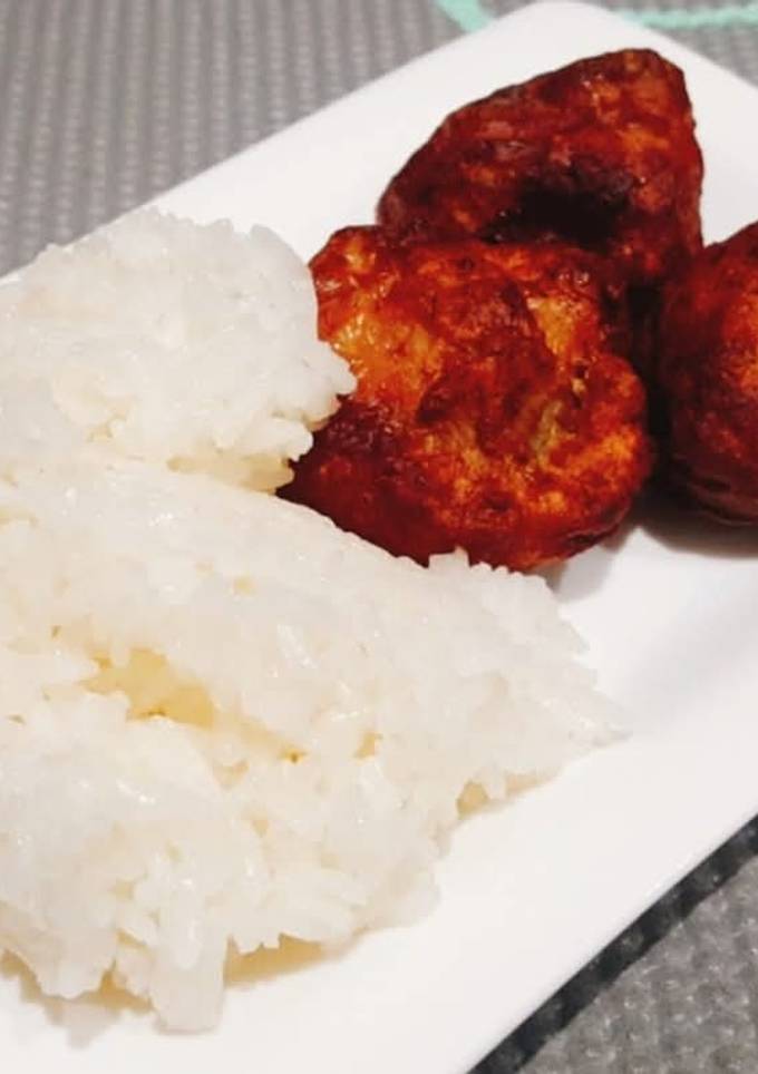 รูปของ ข้าวเหนียวกับไก่ก้อนทอด