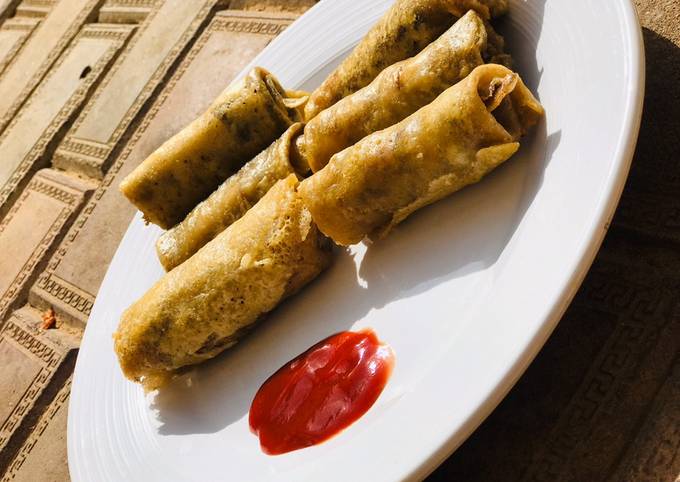 A picture of Vegetable Spring Rolls.