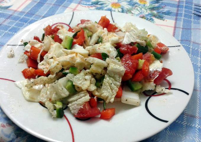 A picture of Tori's Diet Scrambled egg whites with vegetables.