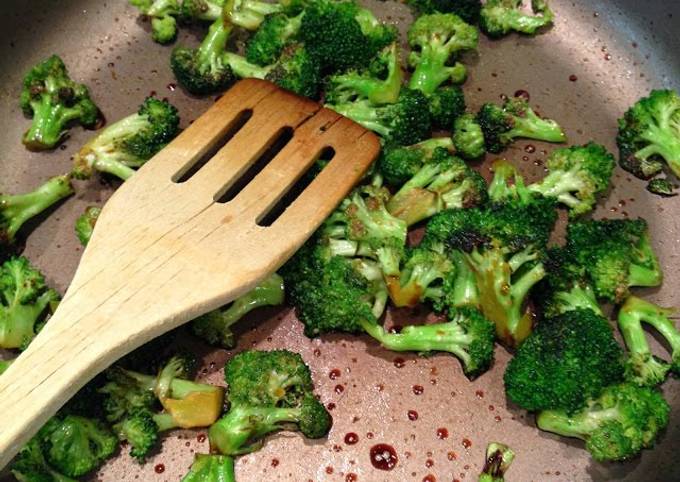 A picture of Stir fried vegetables with a spicy twist.