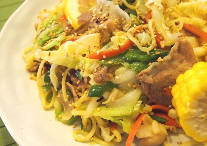 A picture of Salt-Flavoured Yakisoba with Lots of Vegetables.