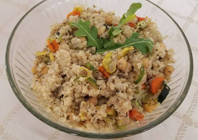 A picture of Roasted Vegetable Quinoa.