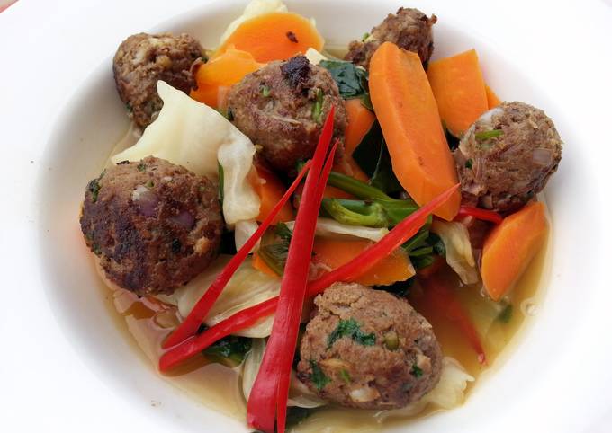 A picture of Lamb Kofta Meatball With Vegetables.