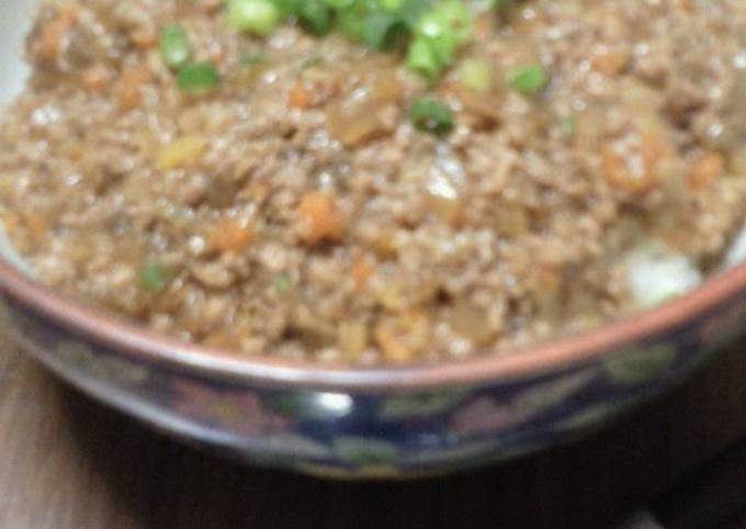 A picture of Ground Meat and Vegetable Rice Bowl with.