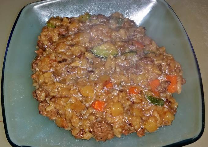 A picture of Beef & Vegetable Porridge.