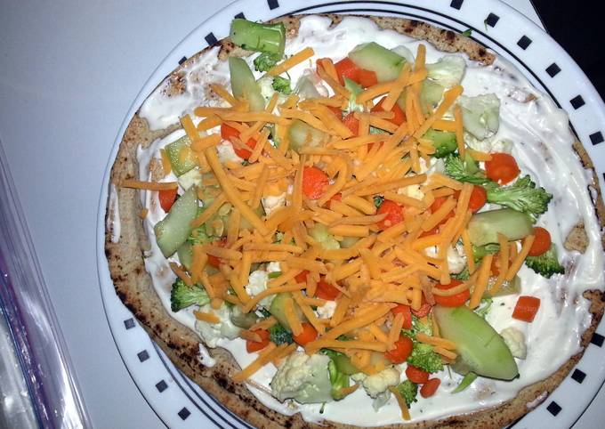 A picture of Vegetable Pizza.