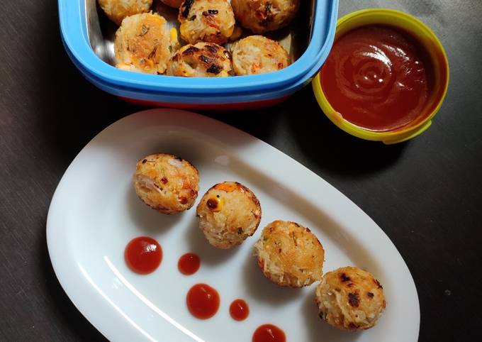 A picture of Vermicelli vegetables balls.