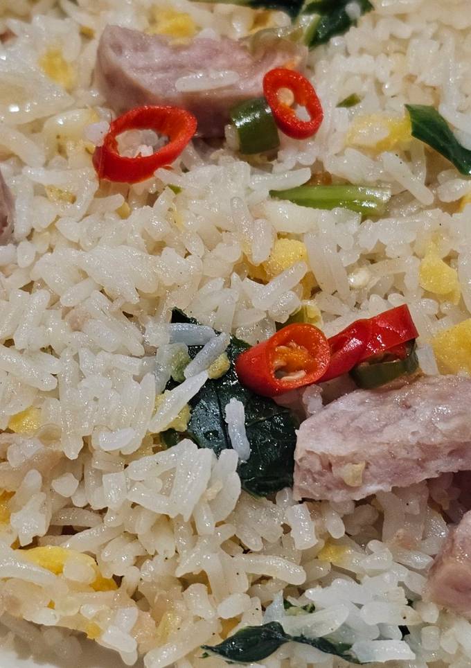 รูปของ ข้าวผัดแหนม