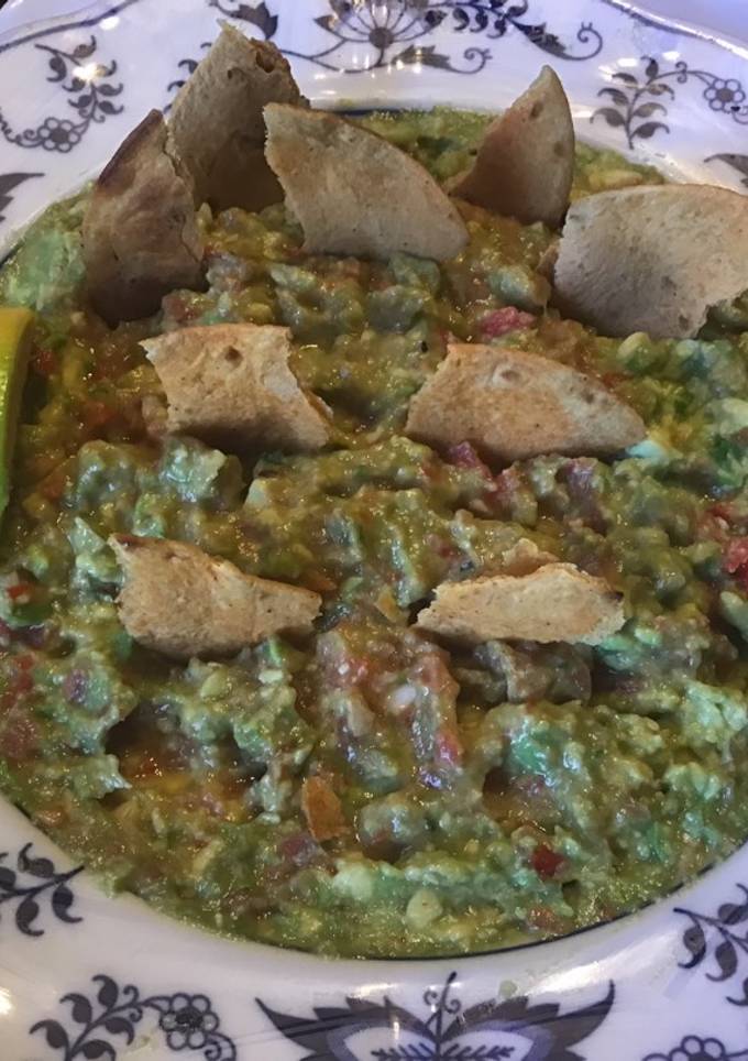 A picture of California Farm Guacamole Dip.