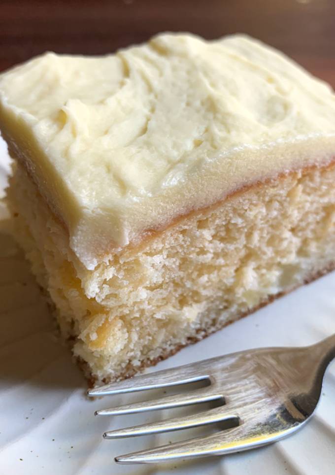 A picture of Pineapple & Coconut Cake.