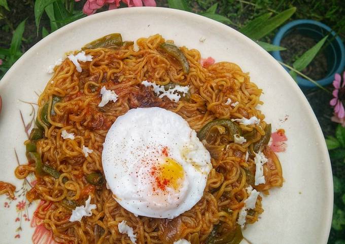 A picture of Vegetable Maggi with Poached Egg.