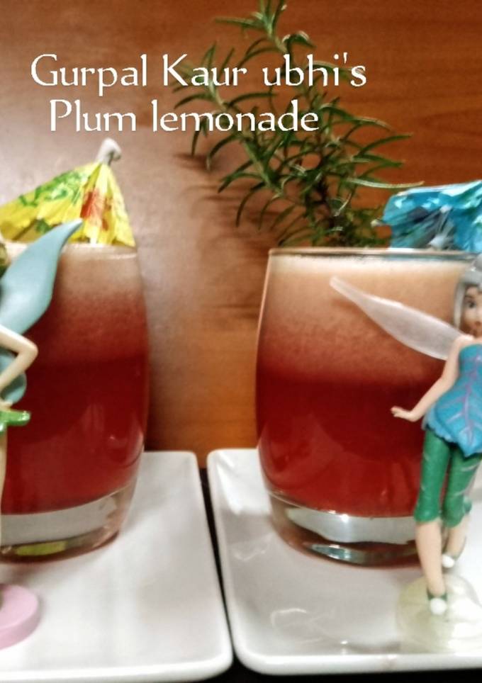 A picture of Plum lemonade.