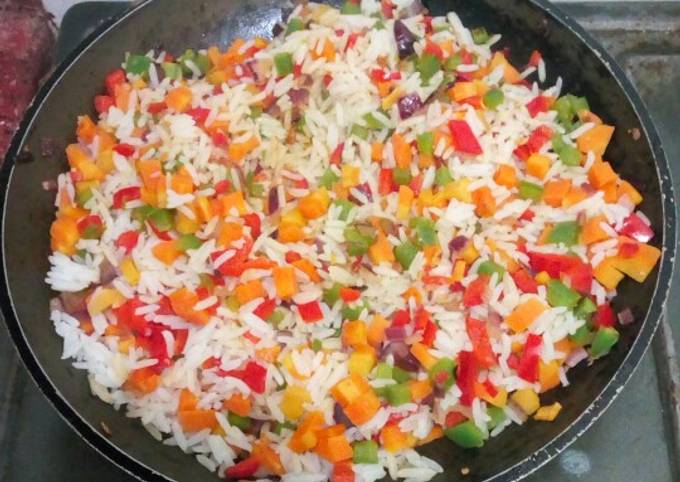 A picture of Vegetable rice.