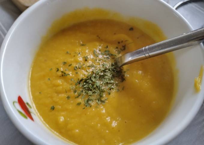 A picture of Cauliflower, sweet potato and carrot soup.