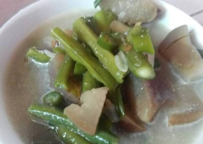 A picture of Lodeh (mix vegetable with coconut milk).