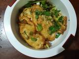 รูปของ เมนูคีโตไข่เจียวใบมะกรูดพริกขี้หนู