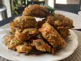 A picture of Bala-bala or Bakwan or Pia-pia aka: Vegetable Fritters.