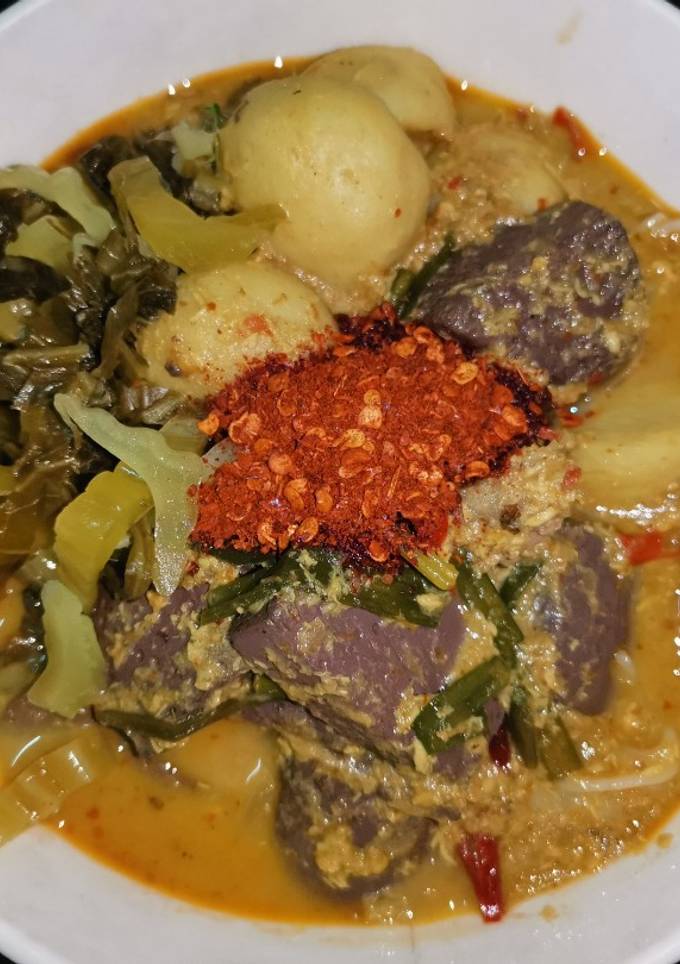 รูปของ ขนมจีนน้ำยาไก่ใส่ปลาร้า