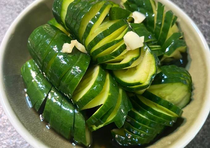 A picture of Non-spicy accordion cucumber salad 🥒.