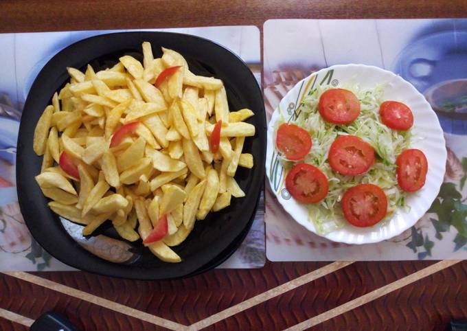 A picture of Fries with steamed cabbage #seasonalingredientscontest#.