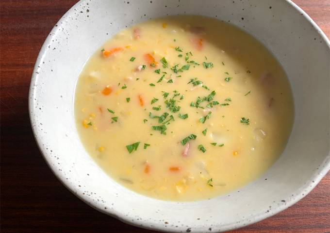 A picture of Creamy Corn & Vegetable Soup.