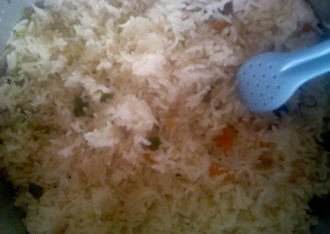 A picture of Vegetable rice.