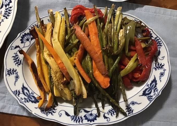 A picture of California Farm Stone Roasted Squash and Paprika Dinner Salad.