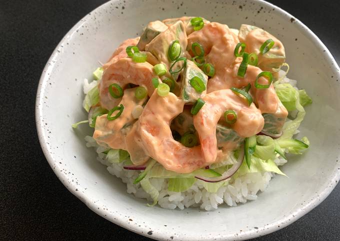 A picture of Avocado & Prawns Sushi Rice Bowl.