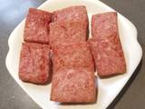 A picture of Luncheon Meat.