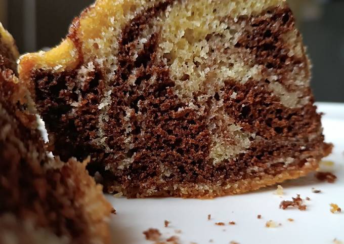 A picture of Marble Cake.