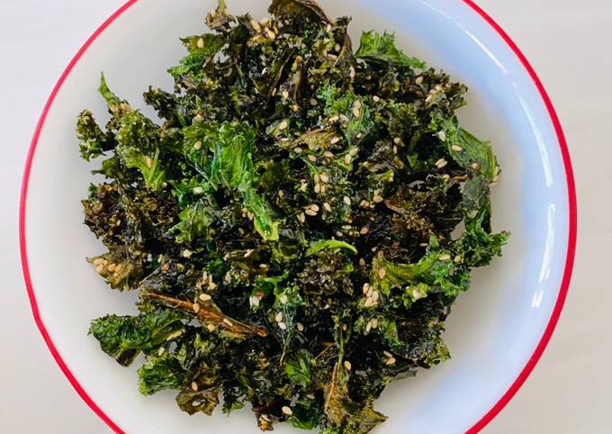 A picture of Crispy kale in air-frier.