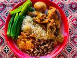 รูปของ กุเดก🍗🌿 Gudeg(no jackfruit) and sambal🌶️🧄ไก่ กุเดกแบบหาขนุนไม่ได้กับน้ำพริกอินโด🌶️🧄