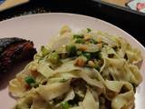 A picture of Lemoni Asparagus and leek pasta.