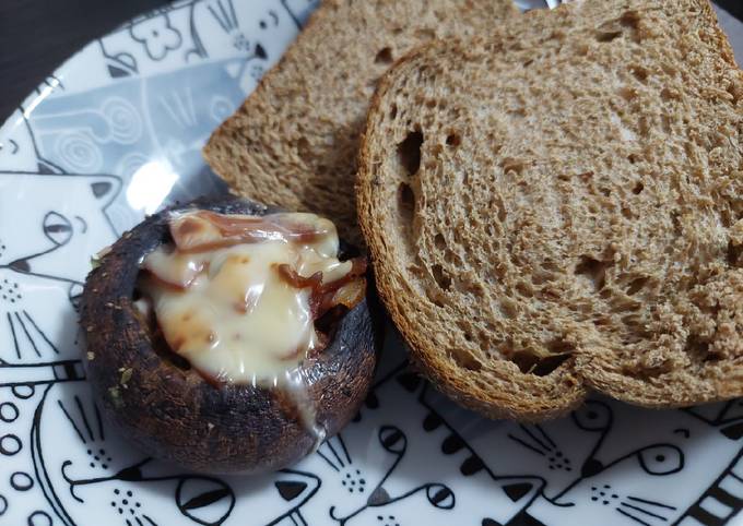 A picture of Lazy Cheesy Bacon Portobello Mushroom.