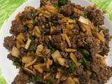 รูปของ ผัดเผ็ดเนื้อสับใส่หน่อไม้ดอง