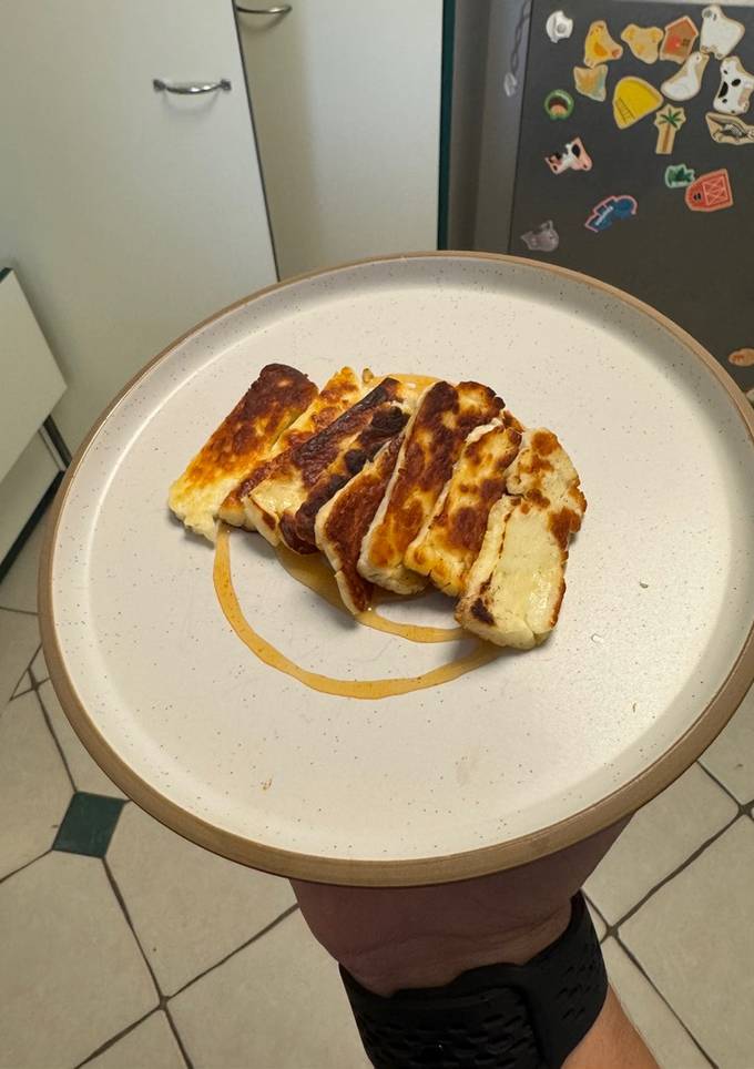 A picture of Hot Honey Halloumi.