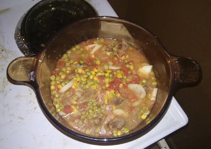 A picture of Vegetable Soup (Stew Meat).