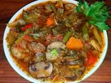 A picture of Mike's Low Carb/Calorie Vegetable Beef Soup.